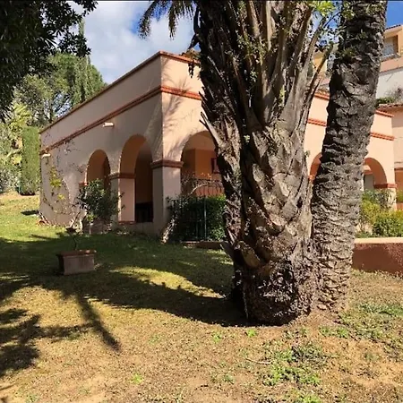 Holiday home Maison 2 Chambres Vue Sur Le Golf - Piscine *