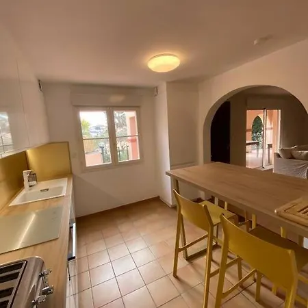 Maison 2 Chambres Vue Sur Le Golf - Piscine Holiday home Sainte-Maxime